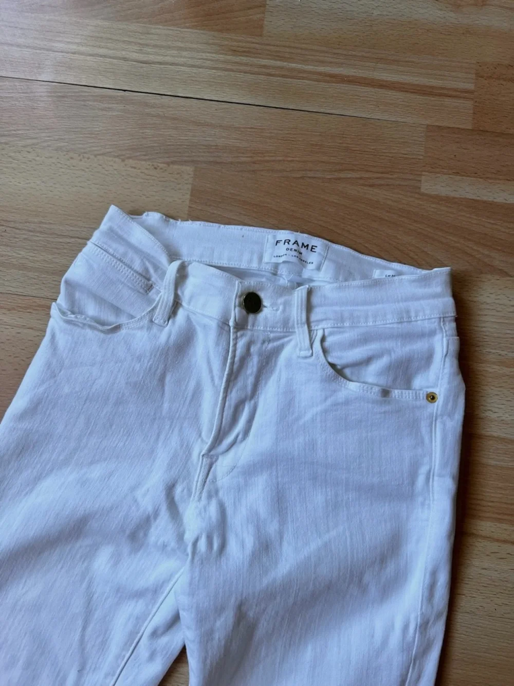 Frame Denim White High-Rise Skinny Jeans - Picture 5 of 5